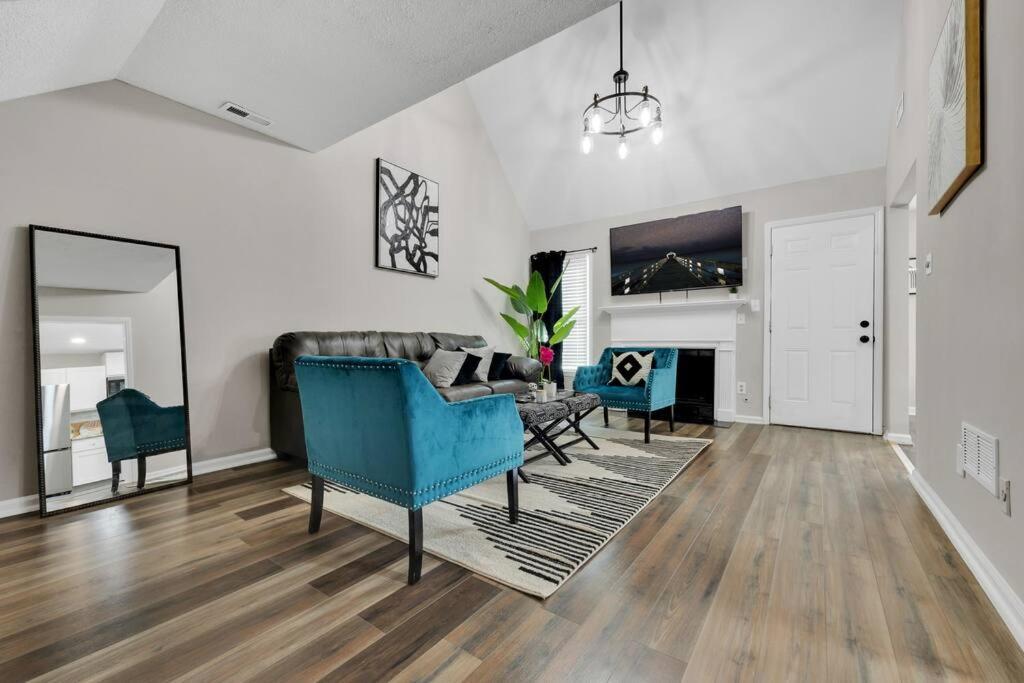 ריברדייל Plush Two Bedroom Retreat. A Home Away From Home! מראה חיצוני תמונה